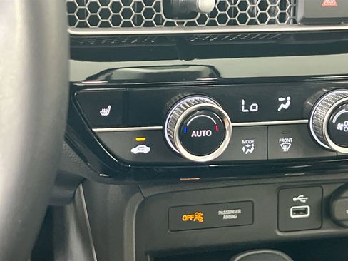 Used 2022 Honda Civic EX image 19