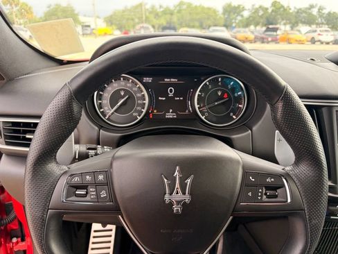 Used 2021 Maserati Levante S GranSport AWD/4WD image 15