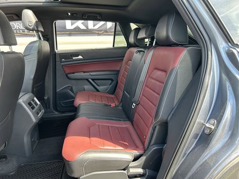 Used 2020 Volkswagen Atlas Cross Sport SEL Premium R-Line AWD/4WD image 12