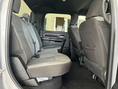 Used 2024 RAM 3500 Big Horn AWD/4WD image 32