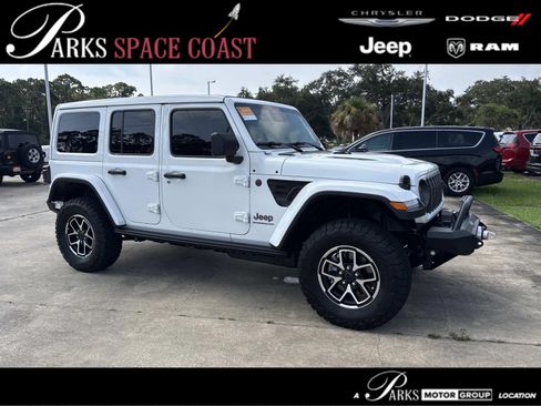 Certified 2026 Jeep Wrangler Unlimited Rubicon AWD/4WD image 1