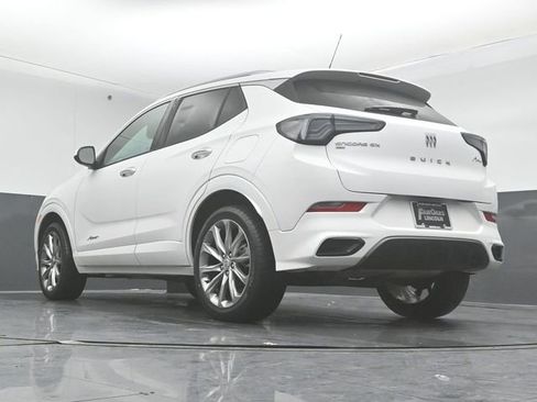 Used 2024 Buick Encore GX Avenir w/ Avenir Convenience Package AWD/4WD image 38