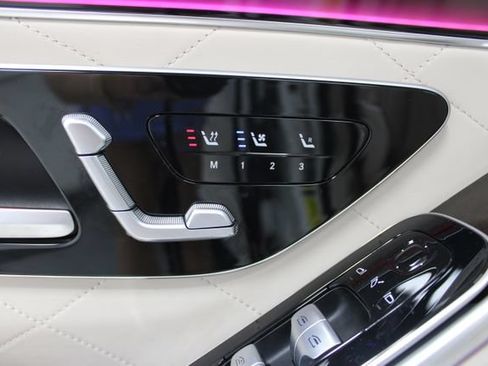 Used 2022 Mercedes-Benz S 580 4MATIC Sedan image 24