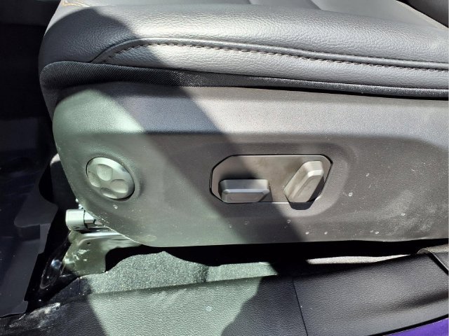 New 2026 Jeep Gladiator Sport AWD/4WD image 17