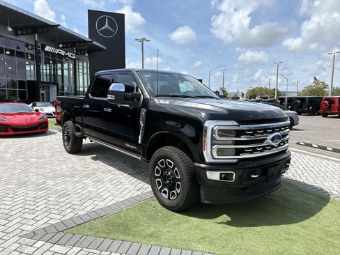 Used 2024 Ford F250 Platinum AWD/4WD image 7