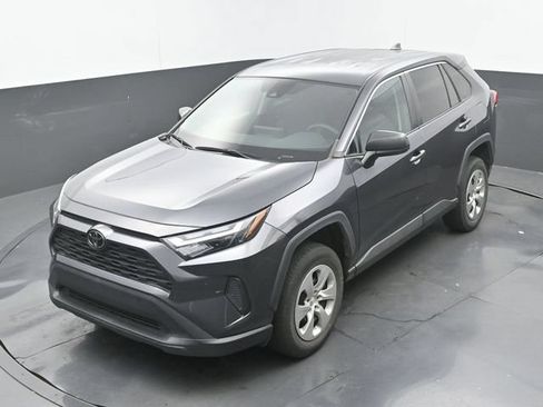 Used 2023 Toyota RAV4 LE FWD image 16