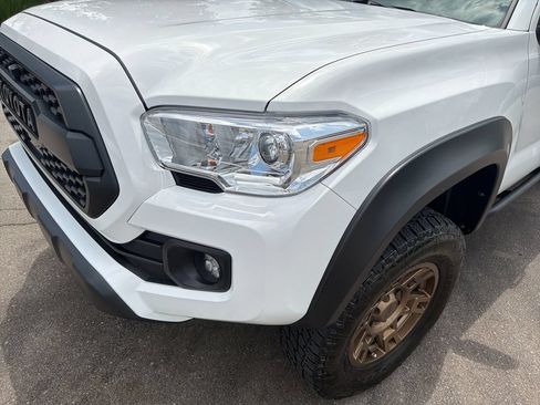 Used 2023 Toyota Tacoma SR AWD/4WD image 52