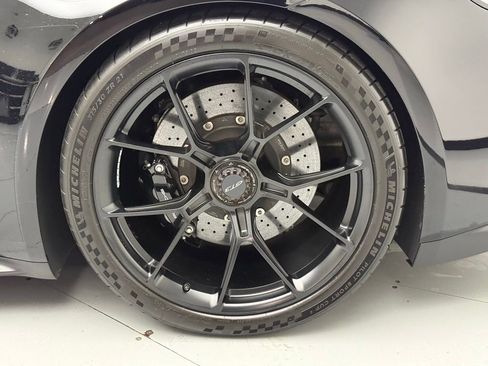 Used 2024 Porsche 911 GT3 image 40