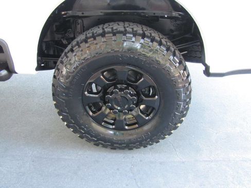 Used 2023 Ford F250 XLT w/ FX4 Off-Road Package image 35