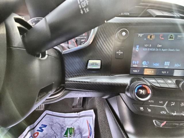 Used 2017 Chevrolet Corvette Stingray Coupe RWD image 15