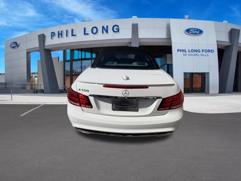 Used 2015 Mercedes-Benz E 550 Cabriolet image 4