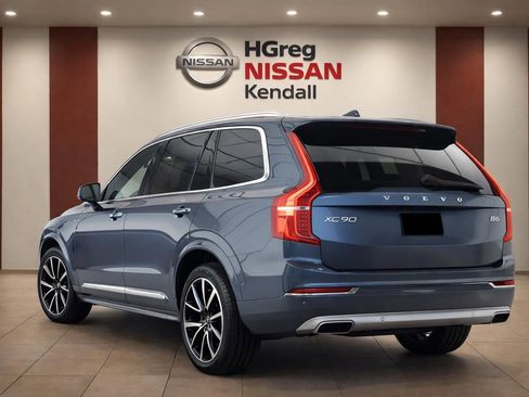 Used 2023 Volvo XC90 B6 Plus w/ Protection Package Premier AWD/4WD image 2