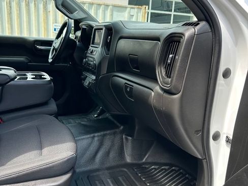 Used 2024 Chevrolet Silverado 2500 W/T w/ WT Convenience Package AWD/4WD image 30