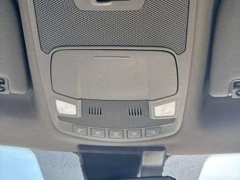 Used 2020 Ford F150 XLT w/ Equipment Group 302A Luxury AWD/4WD image 21
