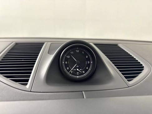 Certified 2026 Porsche Macan S AWD/4WD image 29