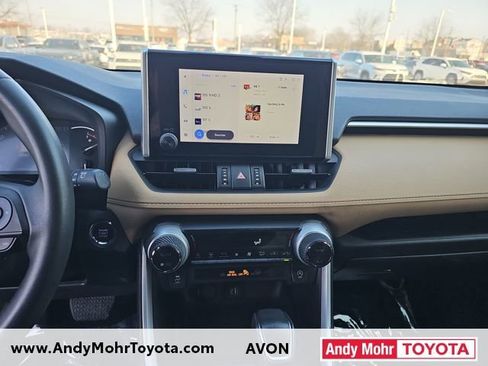 Used 2023 Toyota RAV4 XLE Premium image 19