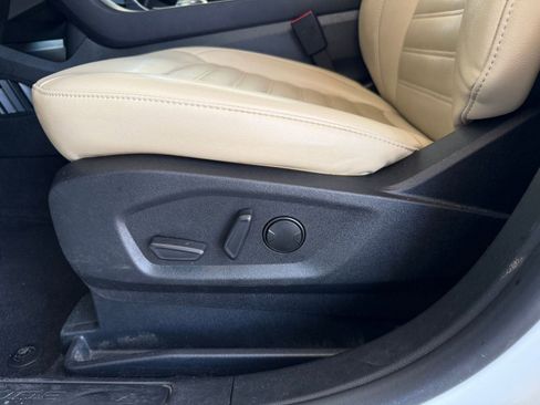 Used 2024 Ford Edge SEL AWD/4WD image 14