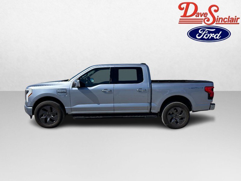 Used 2022 Ford F150 Lightning Lariat w/ Equipment Group 511A High AWD/4WD image 10