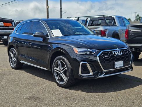 Used 2024 Audi Q5 e Premium Plus AWD/4WD image 7