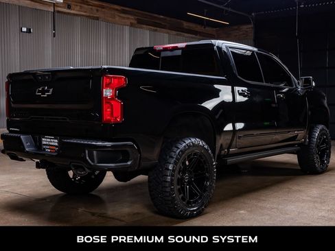 Used 2026 Chevrolet Silverado 1500 High Country w/ Midnight Edition AWD/4WD image 10