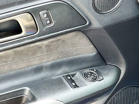 Used 2017 Ford Mustang Shelby GT350 w/ Electronics Package RWD image 18