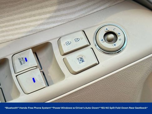 Used 2013 Hyundai Elantra GLS w/ Preferred Pkg image 8