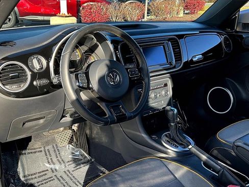 Used 2016 Volkswagen Beetle 1.8T Dune w/ Dune Technology Package image 15