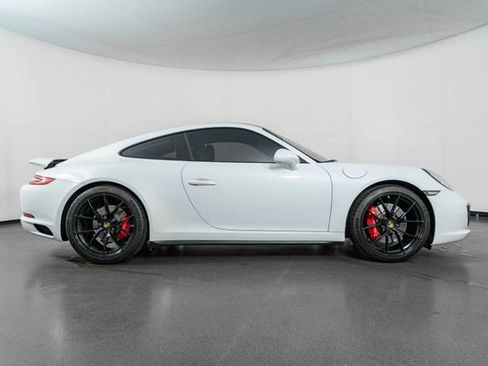 Used 2018 Porsche 911 Carrera 4S AWD/4WD image 9