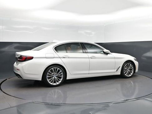 Certified 2023 BMW 530i w/ Convenience Package RWD image 8
