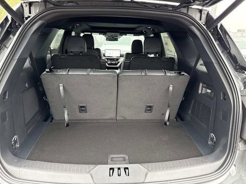 New 2026 Ford Explorer ST-Line w/ ST-Line Street Pack AWD/4WD image 4