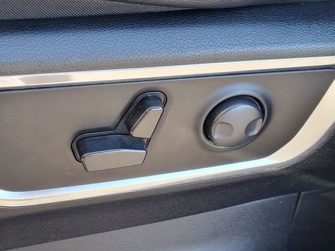 Used 2024 RAM 1500 Laramie image 21