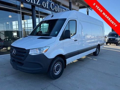 New 2025 Mercedes-Benz Sprinter 2500 image 1
