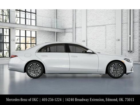 New 2026 Mercedes-Benz S 580 4MATIC Sedan image 16