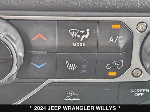 Used 2024 Jeep Wrangler Unlimited Sport AWD/4WD image 21