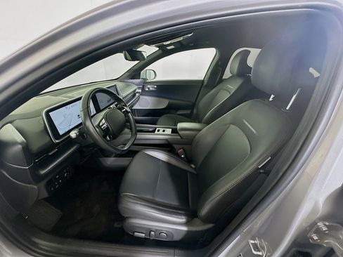Used 2024 Hyundai Ioniq 6 SEL RWD image 13