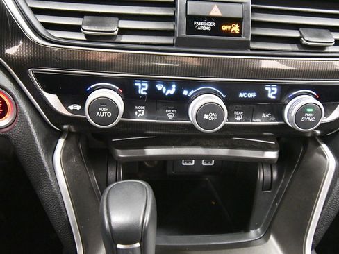 Certified 2022 Honda Accord Sport image 24