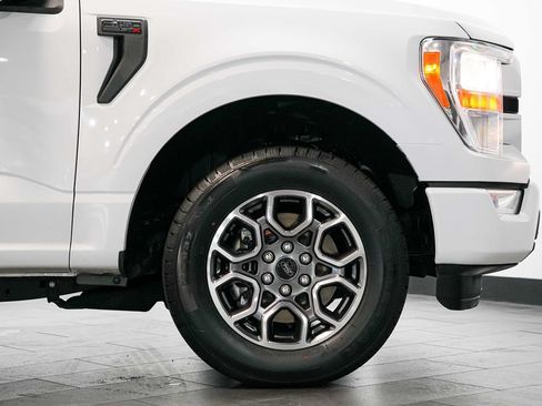 Used 2021 Ford F150 XL w/ Equipment Group 101A High RWD image 9