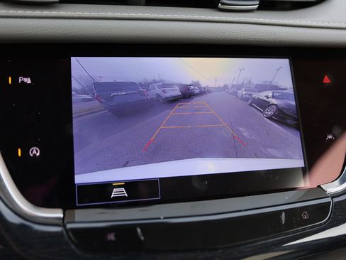 Used 2024 Cadillac XT6 Premium Luxury image 30