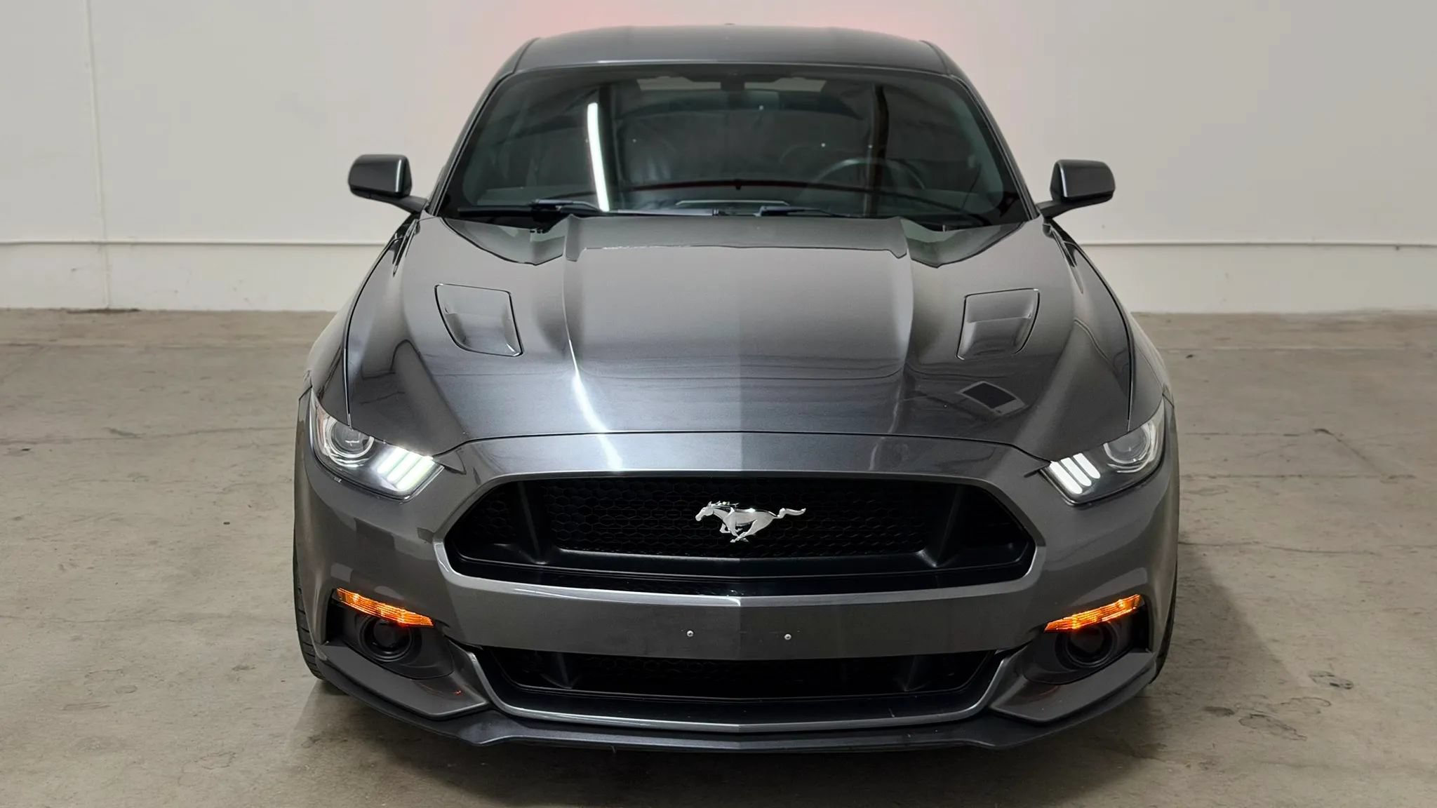 Used 2015 Ford Mustang GT Premium w/ Equipment Group 401A RWD image 5