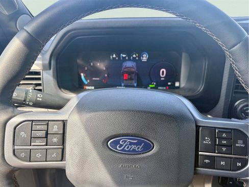 Used 2025 Ford F150 Lariat w/ Equipment Group 502A High AWD/4WD image 16