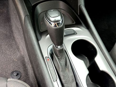 Used 2020 Chevrolet Malibu LS FWD image 21