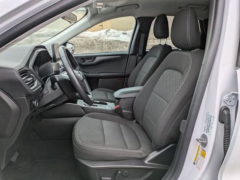 Used 2023 Ford Escape Active image 6
