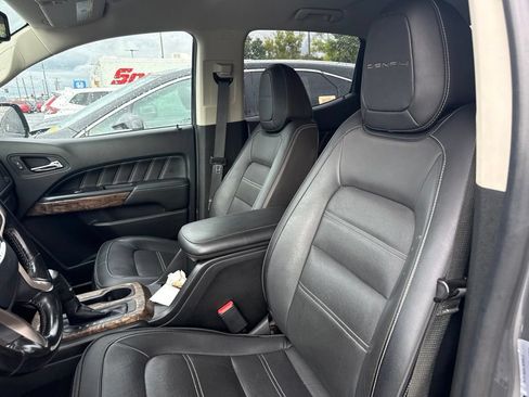 Used 2021 GMC Canyon Denali AWD/4WD image 9