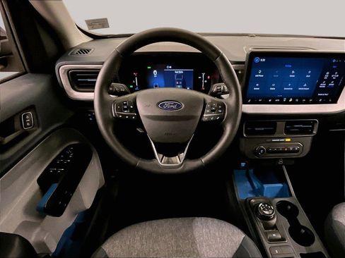 Used 2025 Ford Maverick XLT w/ XLT Luxury Package FWD image 5