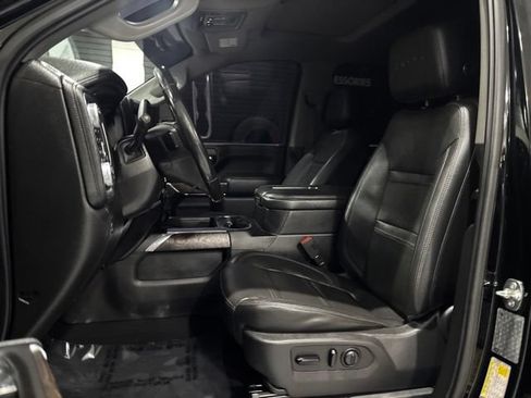Used 2020 GMC Sierra 2500 Denali w/ Denali Ultimate Package AWD/4WD image 13