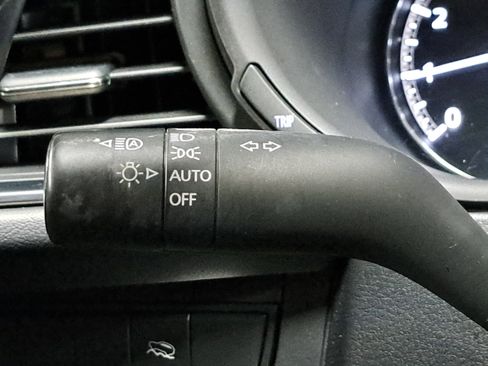 Used 2022 MAZDA CX-30 AWD 2.5 S w/ Preferred Package image 26