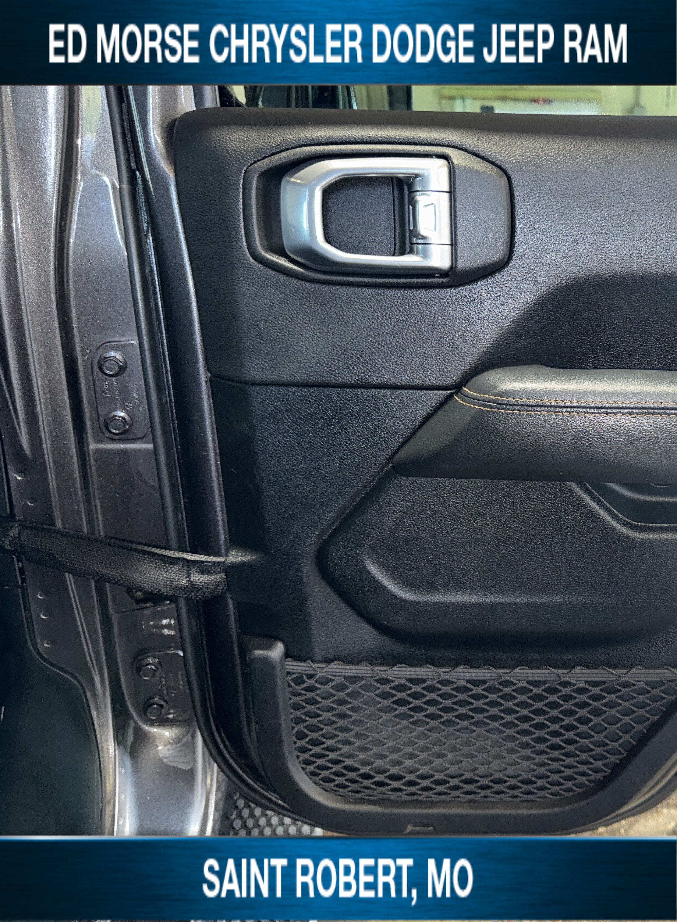 Used 2021 Jeep Wrangler Unlimited Sahara AWD/4WD image 33