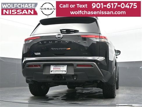 Used 2025 Nissan Pathfinder Rock Creek image 24