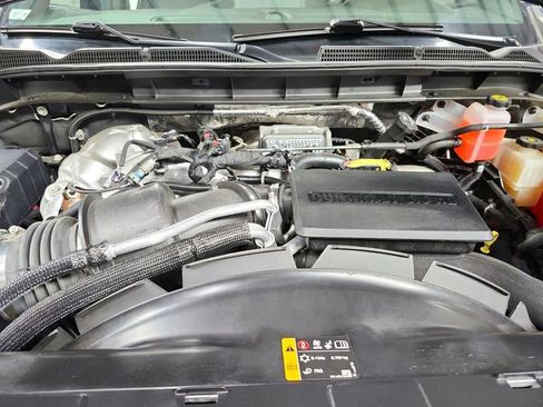 Used 2023 GMC Sierra 2500 AT4 w/ Gooseneck/5TH Wheel Package AWD/4WD image 17