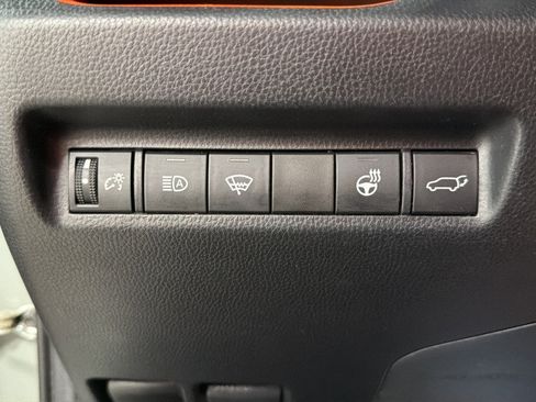Used 2020 Toyota RAV4 Adventure w/ Convenience Package AWD/4WD image 20